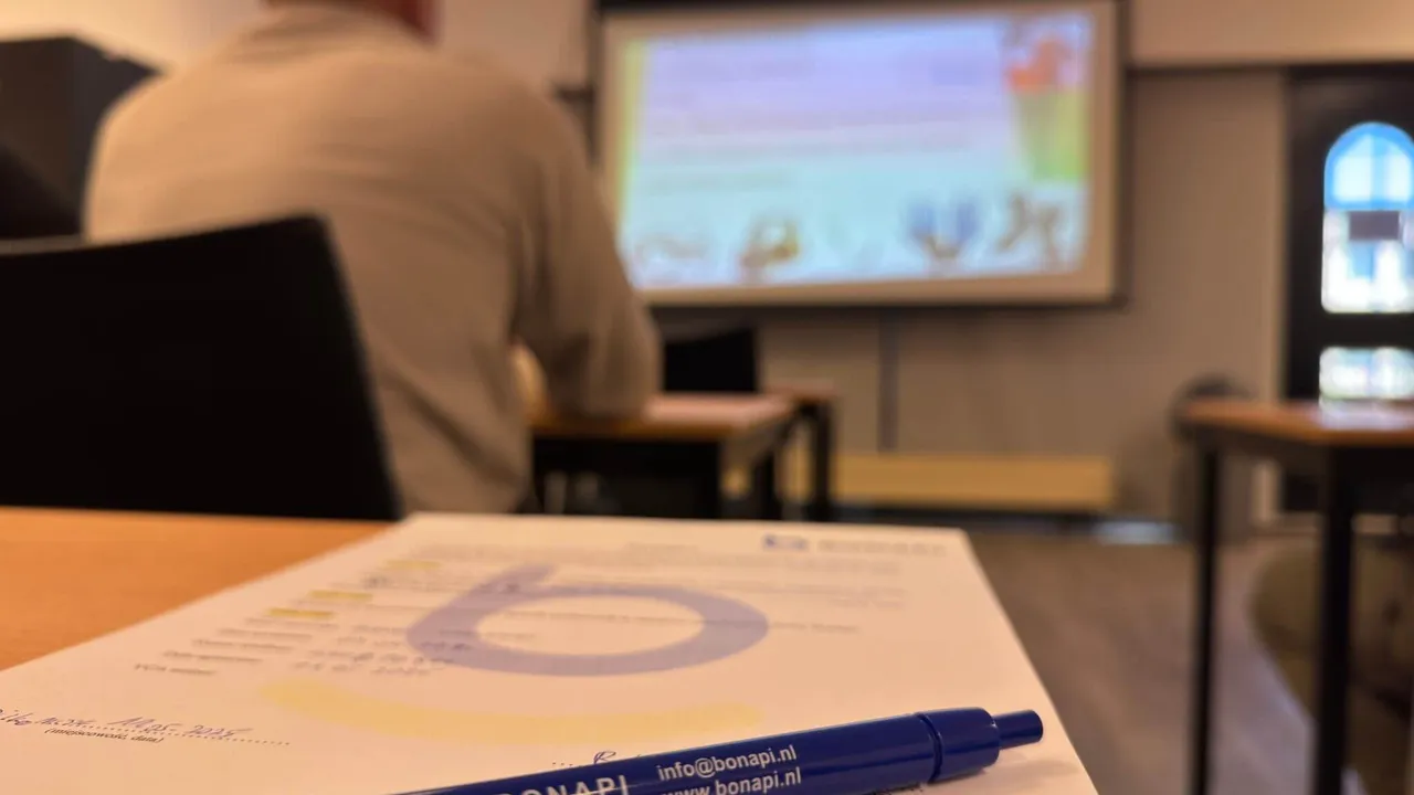 Czym różni się kurs VCA Basis od VOL VCA i kto musi je mieć?